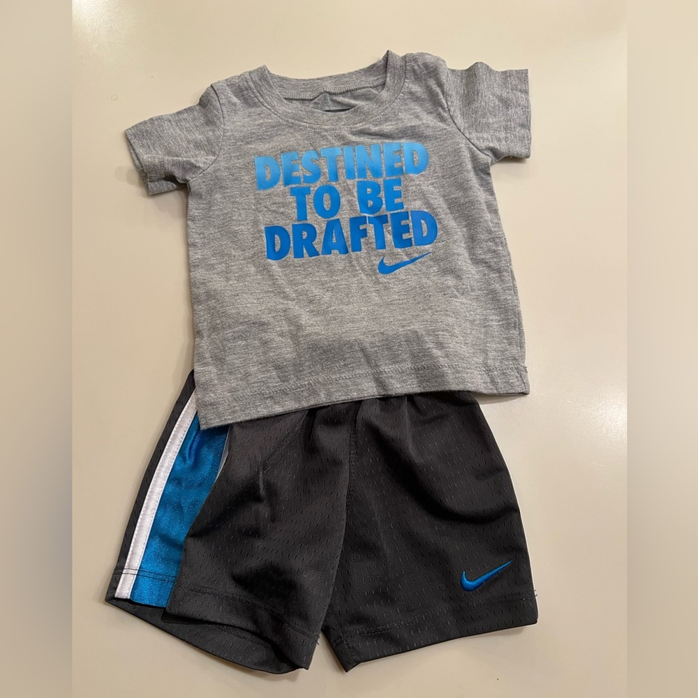 Nike Baby boy matching set